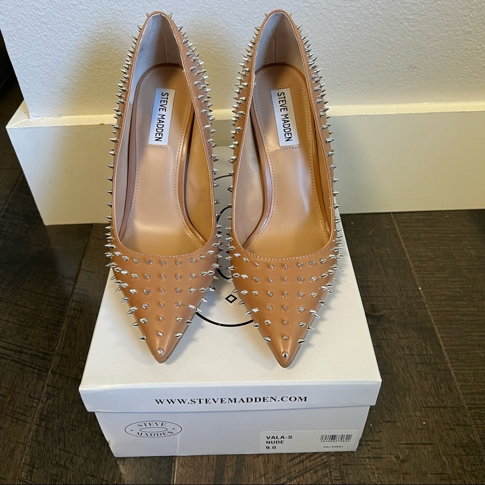 Steve Madden Vala nude shoe